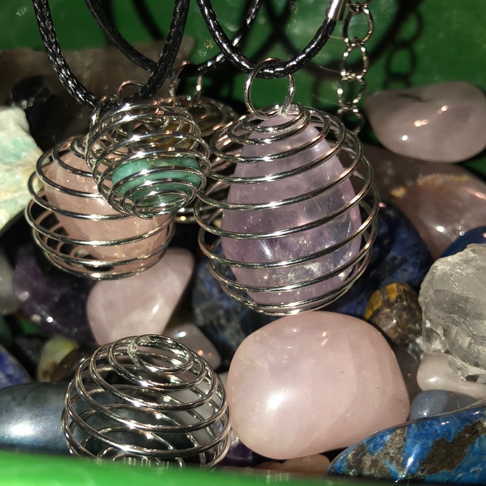 CRYSTAL NECKLACES 🪐🧿✨